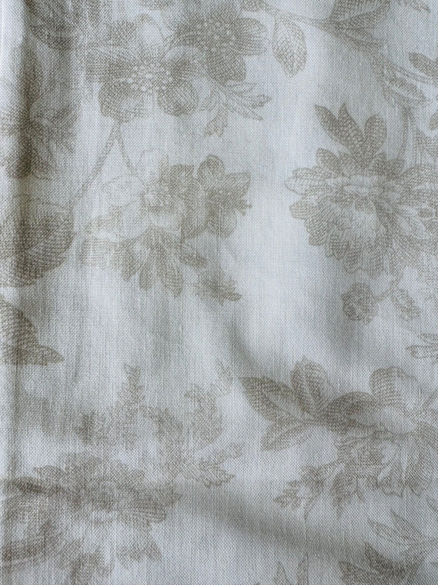 Toile Wreath Sash