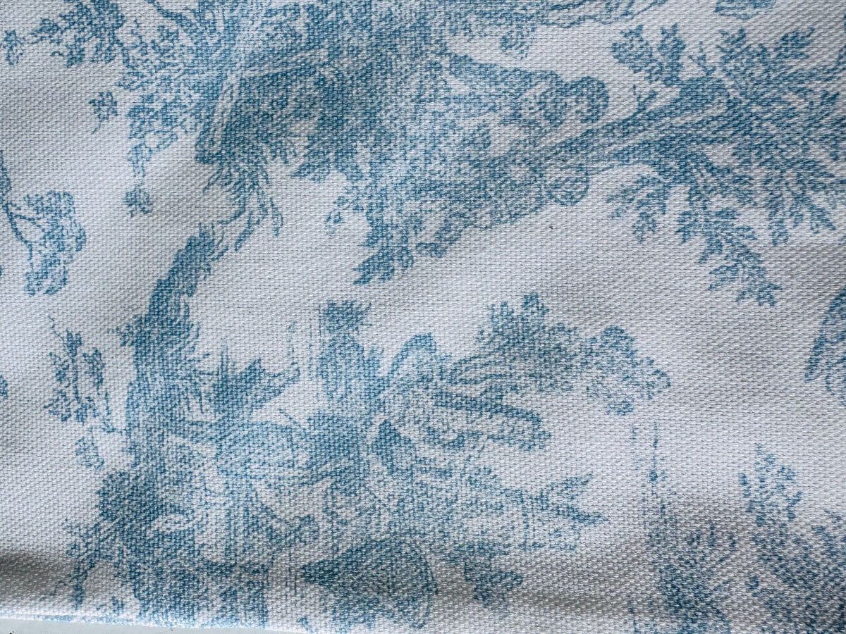 Toile Wreath Sash