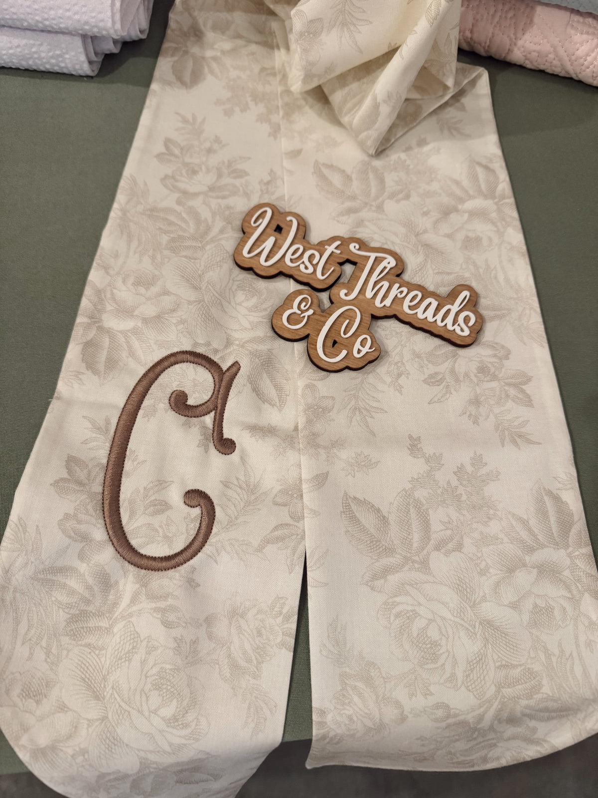 Toile Wreath Sash