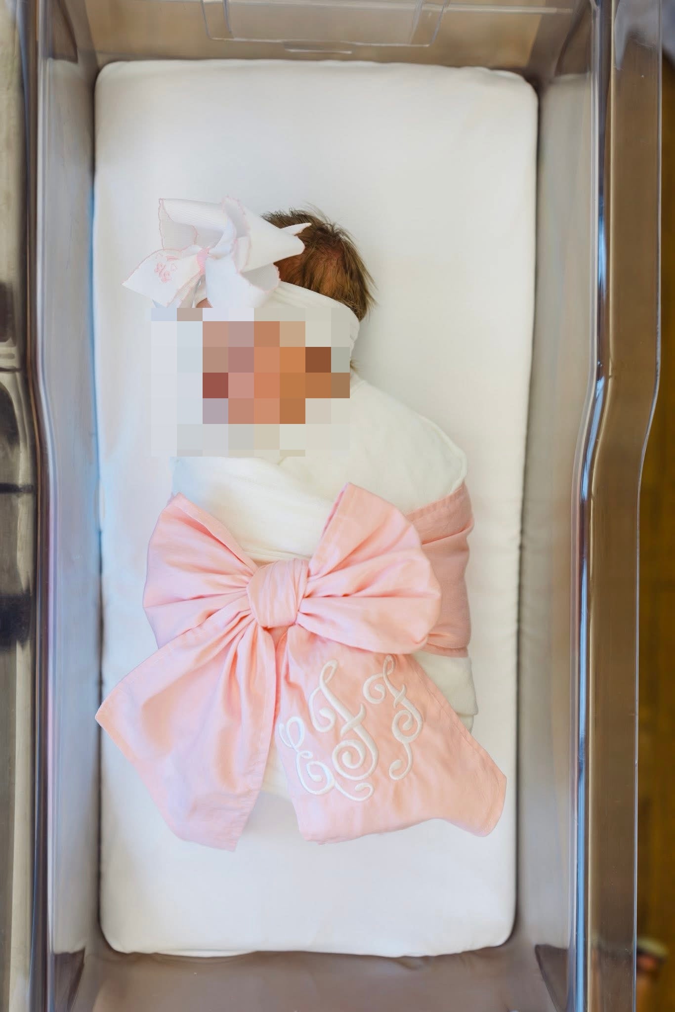 Swaddle/Newborn bow