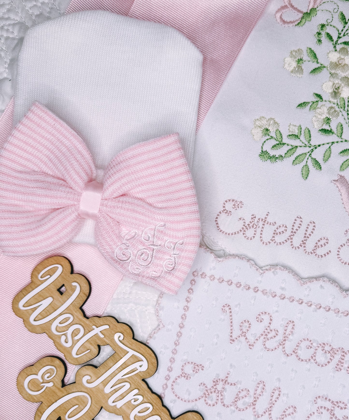 Newborn Bow Beanie